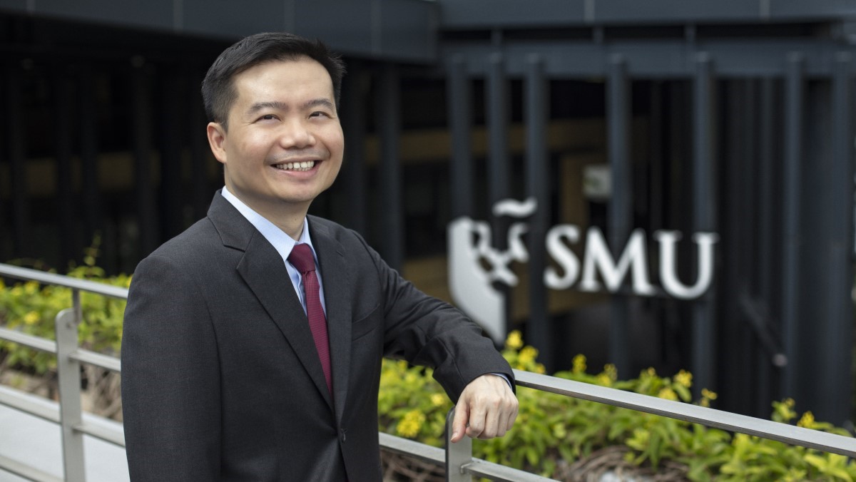 Assoc Prof Seow Poh Sun received the prestigious American Accounting Association’s (AAA) Outstanding Accounting Educator Award 2023.