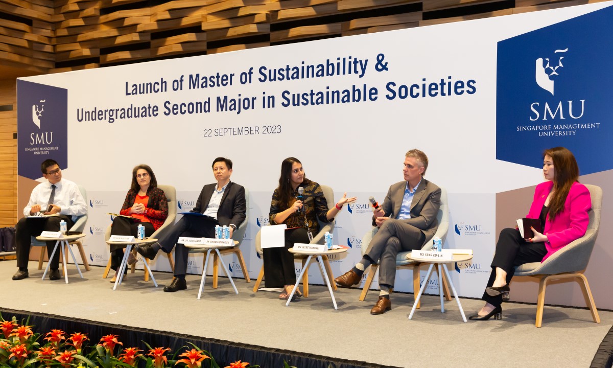 In a panel discussion at the progammes&#039; launch (L–R): SMU Assoc Prof Winston Chow, Ms Manon Bernier (UNDP), Mr Lim Tuang Liang (Ministry of Sustainability and the Environment), SMU Assoc Prof Ishani Mukherjee (moderator), Mr Helge Muenkel (DBS), and Ms Fang Eu-Lin (PwC).