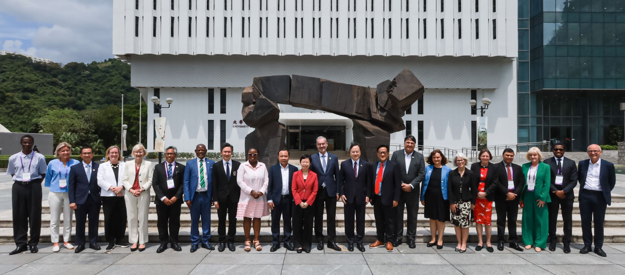 SMU President, Prof Lily Kong (centre, in red), was among the university leaders who participated in the Worldwide University Network Presidents’ Forum 2025, which was hosted by the Chinese University of Hong Kong from 21 to 23 May 2025. The ASEAN University Network, which co-organised the Forum for the first time, was represented by SMU, Institut Teknologi Bandung, Mahidol University, Universiti Brunei Darussalam, Vietnam National University, Ho Chih Minh City and the University of the Philippines.