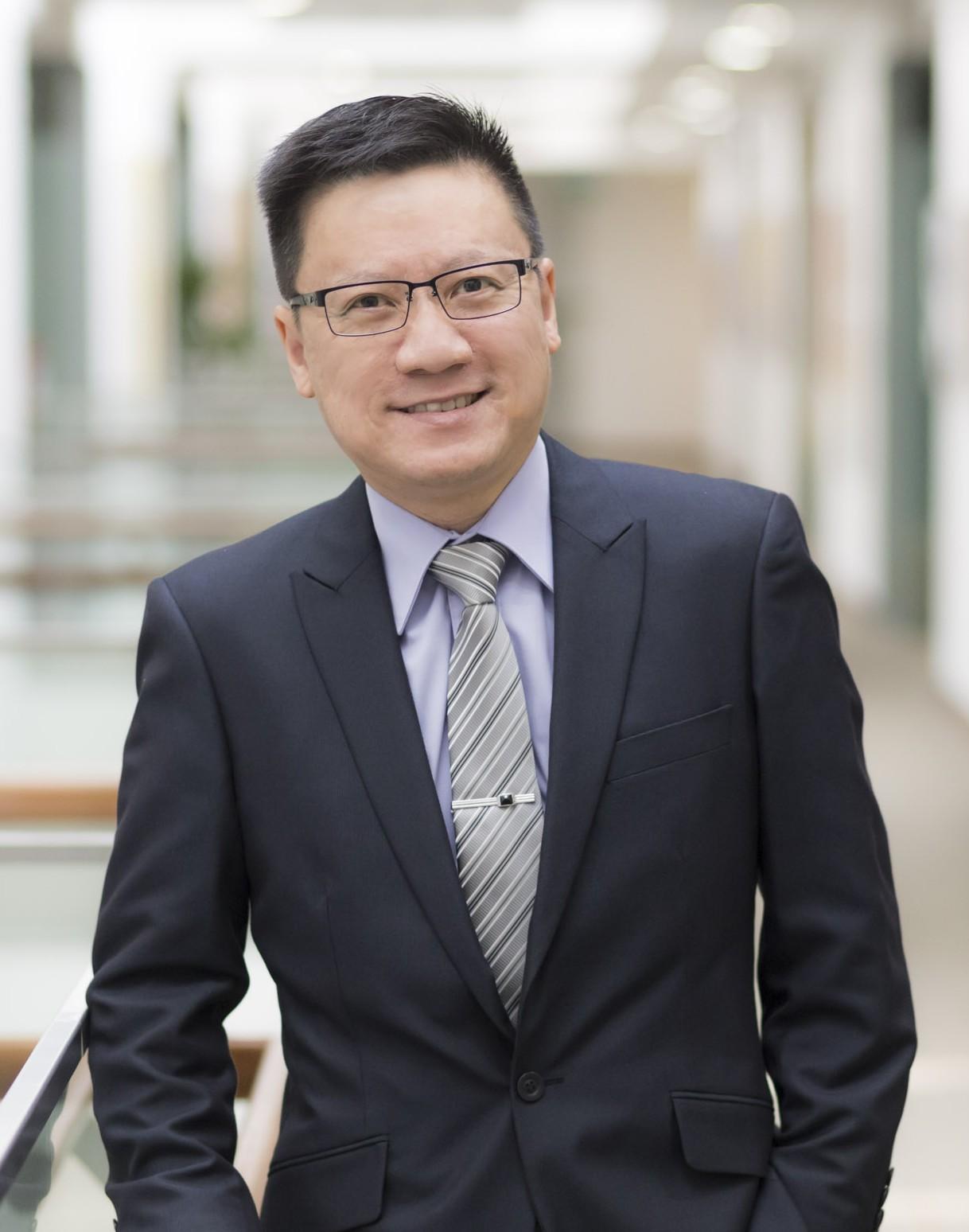 SMU Professor of Psychology David Chan.