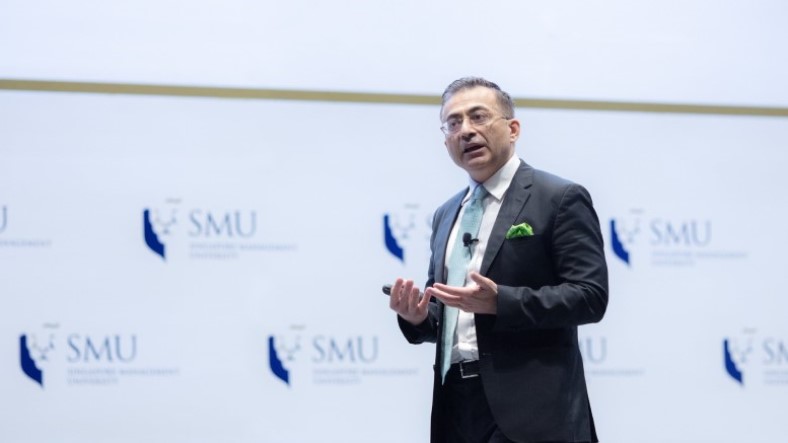 Mr Amit Midha speaking at the SMU Presidential Distinguished Lecturer Series.