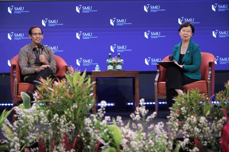 Guest of Honour Mr Nadiem Makarim, Minister of Education, Culture, Research, and Technology of the Republic of Indonesia (left), shared his deep insights on the future of education at a fireside chat moderated by SMU President Prof Lily Kong. 