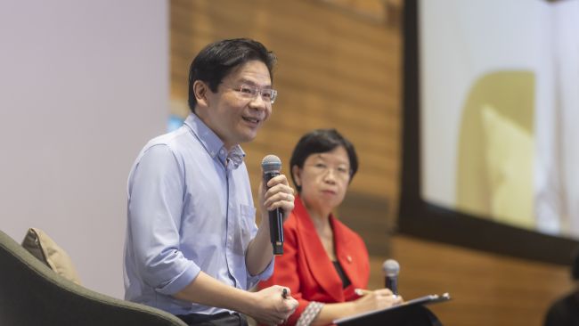 PM Lawrence Wong and SMU President Prof Lily Kong