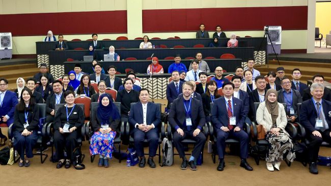 More than 60 educators, academic leaders and policymakers from across the ASEAN+3 region convened in Brunei on 3 and 4 June 2026 for the 6th ASEAN University Network Thematic Network on Technology-Enhanced Personalised Learning (AUN-TEPL) Symposium chaired by Singapore Management University (SMU).