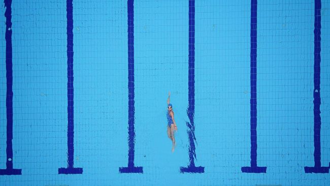 SMU and SUTD have developed an AI-powered drone system that revolutionises how coaches analyse and refine swimmers’ performances.