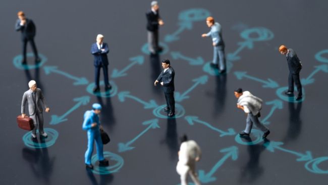 Prof David Chan, Director of SMU’s Behavioural Sciences Institute, discusses the VINCE model of factors encouraging social responsibility. Prof David Chan, Director of SMU’s Behavioural Sciences Institute, discusses the VINCE model of factors encouraging social responsibility.
