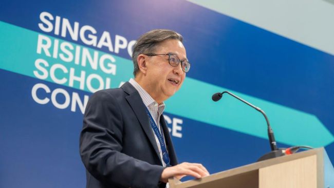 SMU Provost, Prof Alan Chan, speaking about the need to use AI tools with discernment to avoid passive consumption of knowledge. SMU Provost, Prof Alan Chan, speaking about the need to use AI tools with discernment to avoid passive consumption of knowledge.
